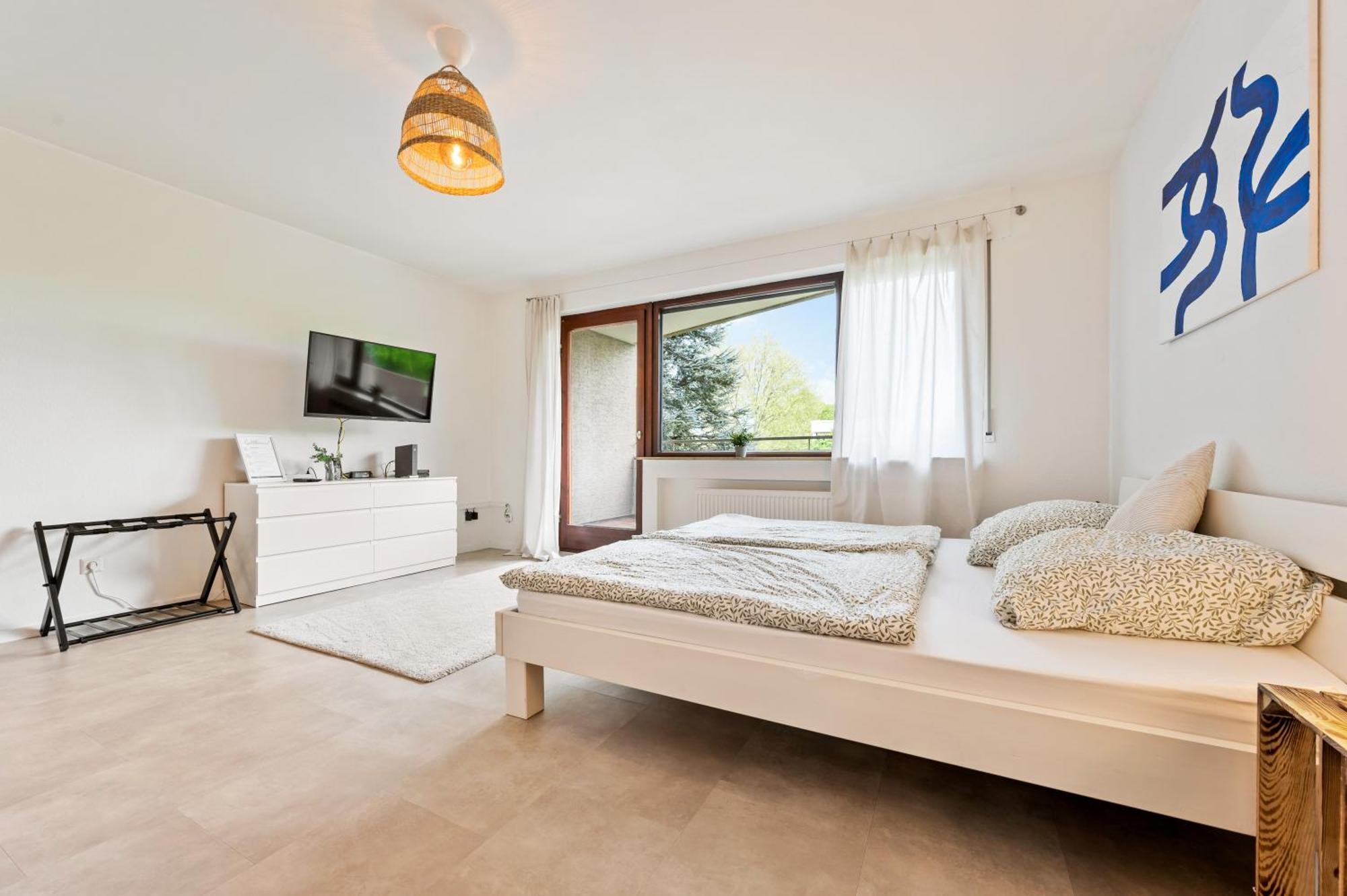 Idyl Kostenloser Privat-Parkplatz Wifi Smarttv Balkon Людвигсбург Экстерьер фото